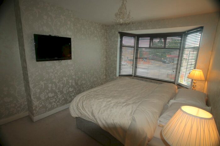 1 Bedroom Town House To Rent In The Drive, Northampton, NN1