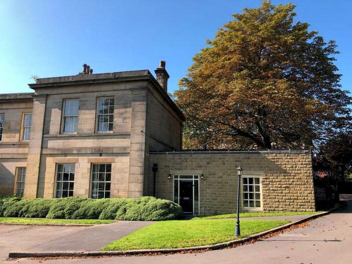 2 Bedroom Flat To Rent In Buckingham House, Headingley, LS6