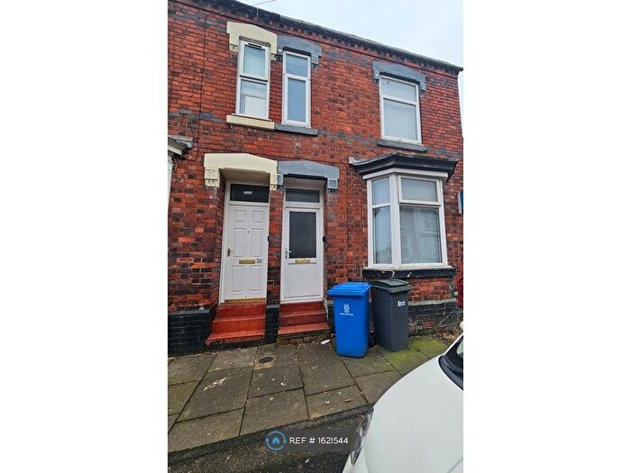 4 Bedroom End Of Terrace House To Rent In Sackville Street, Stoke-On-Trent, ST4