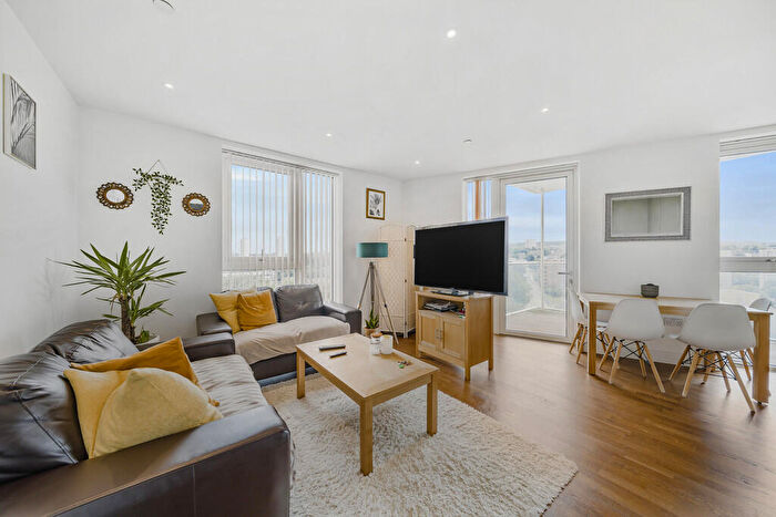 2 Bedroom Apartment To Rent In Duncombe House, Victory Parade, Royal Arsenal, SE18