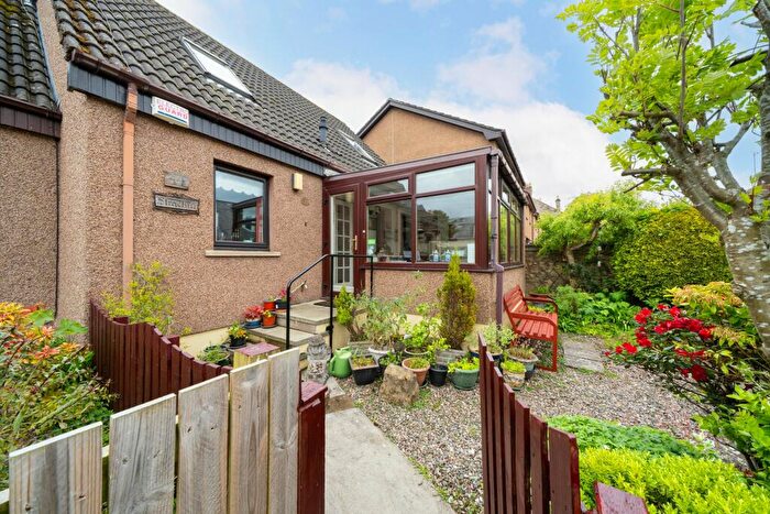 2 Bedroom Semi Detached House For Sale In South Union Street, Cupar, KY15