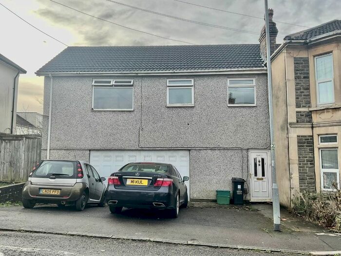 1 Bedroom Flat To Rent In Britannia Road, Kingswood, Bristol, BS15