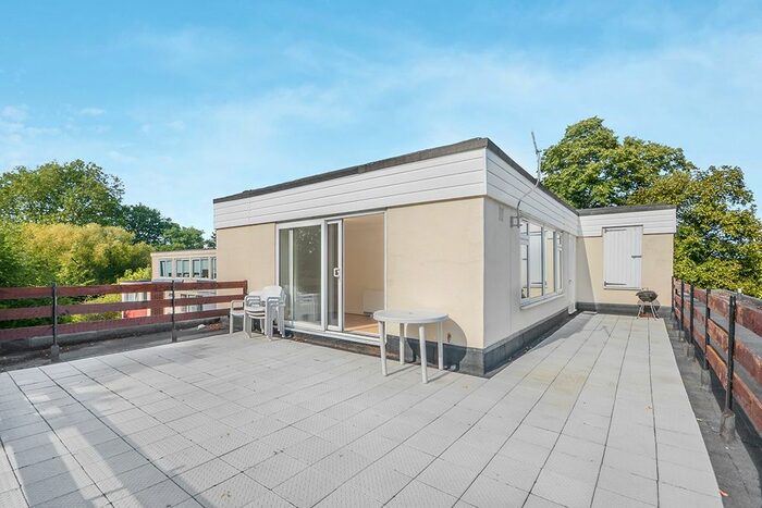 1 Bedroom Flat To Rent In Liskeard Gardens, London, SE3