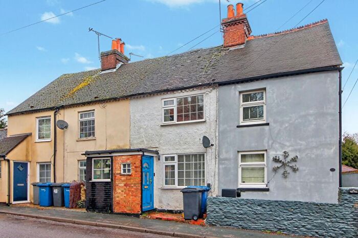 2 Bedroom Terraced House For Sale In Upper Hale Road, Farnham, GU9