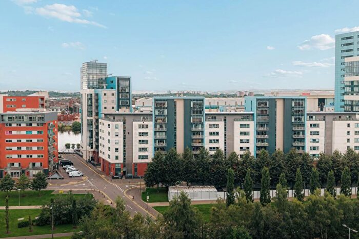 2 Bedroom Flat For Sale In Glasgow Harbour Terraces, Glasgow Harbour, G11