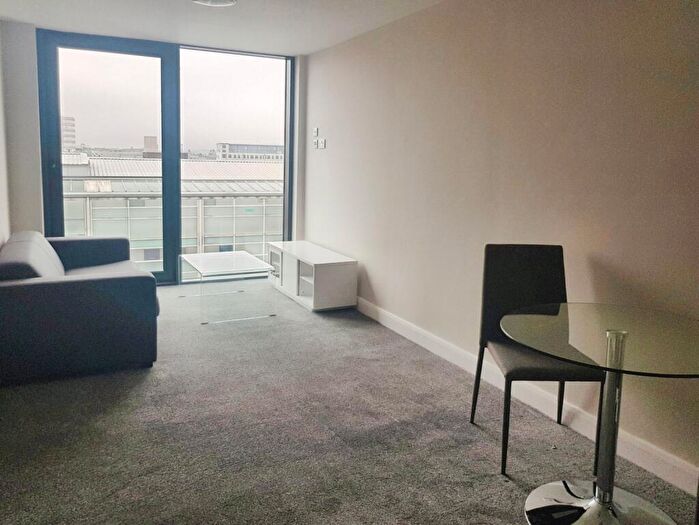 1 Bedroom Flat To Rent In Skinner Lane, Leeds, West Yorkshire, Uk, LS7