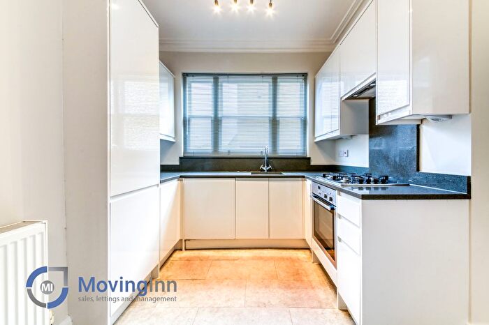 2 Bedroom Flat To Rent In Trinity Road, Wimbledon, SW19