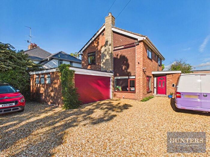 4 Bedroom Detached House For Sale In Brooklyn Road, Cheltenham, GL51