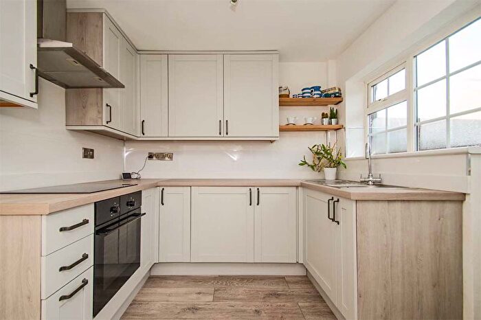 1 Bedroom Cottage For Sale In Chapel Lane, Lichfield, WS14