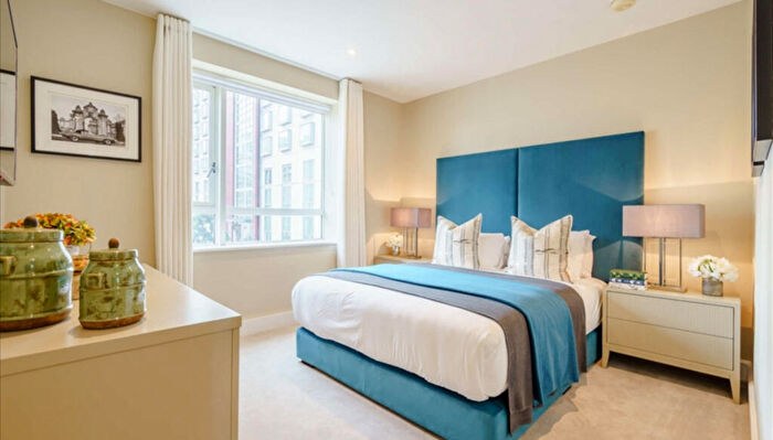 2 Bedroom Apartment To Rent In Westferry Circus, London, E14