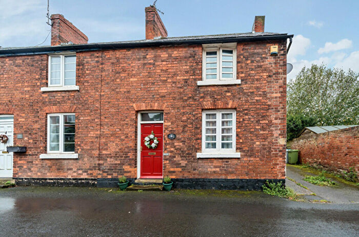 2 Bedroom End Of Terrace House For Sale In Quaker Lane, Farnsfield, Newark, NG22