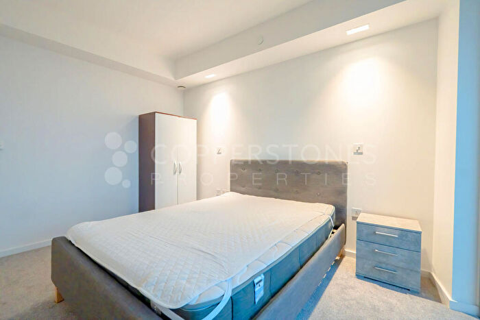 2 Bedroom Apartment To Rent In Tidal Basin Road, London, E16