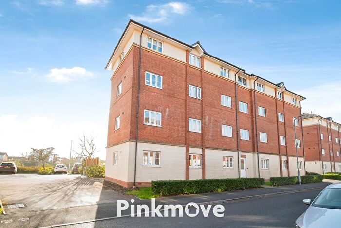 2 Bedroom Flat For Sale In Argosy Way, Newport, NP19