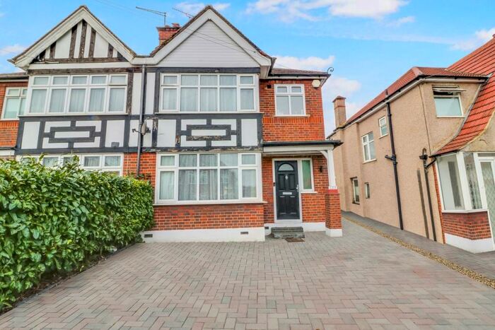 3 Bedroom Semi-Detached House To Rent In Regal Way, Harrow, HA3