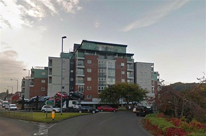 2 Bedroom Flat To Rent In London Road, Tower Court, ST5