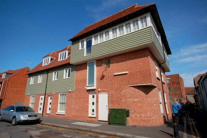 1 Bedroom Apartment To Rent In Tower Way, Canterbury, CT1