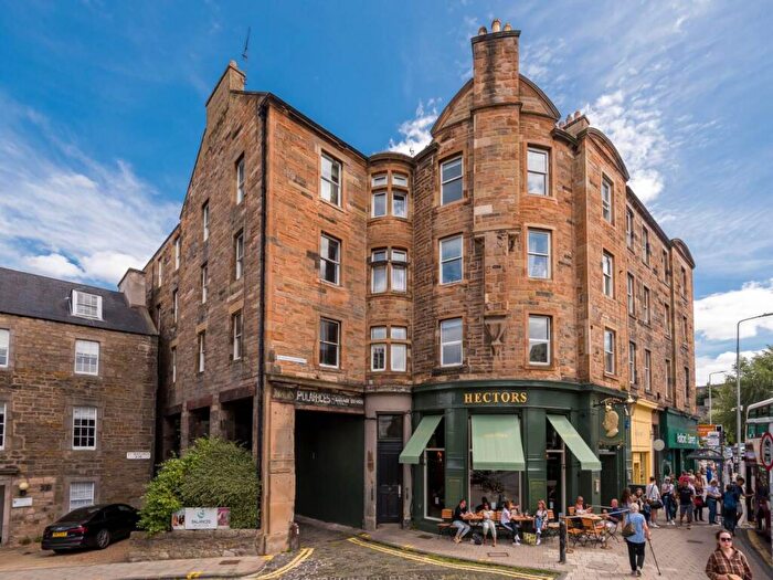 2 Bedroom Flat To Rent In Deanhaugh Street, Stockbridge, Edinburgh, EH4