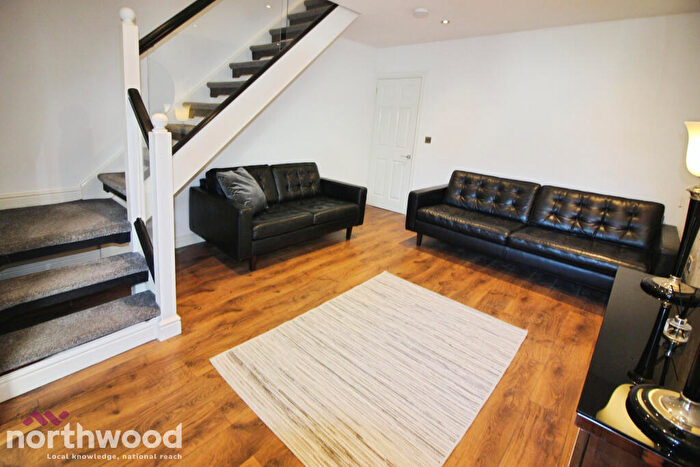 2 Bedroom Maisonette To Rent In Upper Aughton Road, Southport, PR8