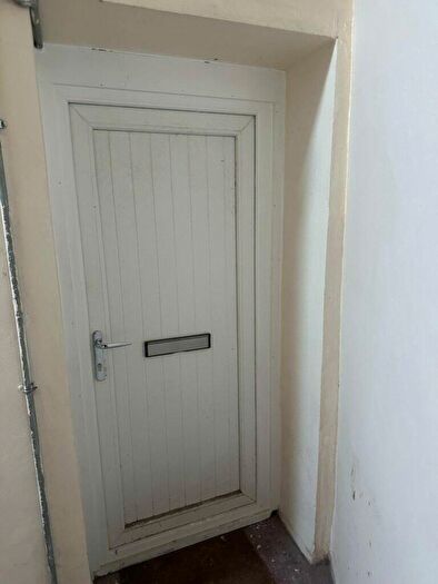 1 Bedroom Flat For Sale In Main Street, Larbert, FK5