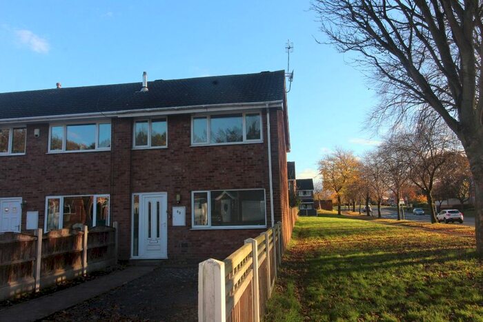 3 Bedroom End Of Terrace House To Rent In Glenorchy Crescent, Nottingham NG5