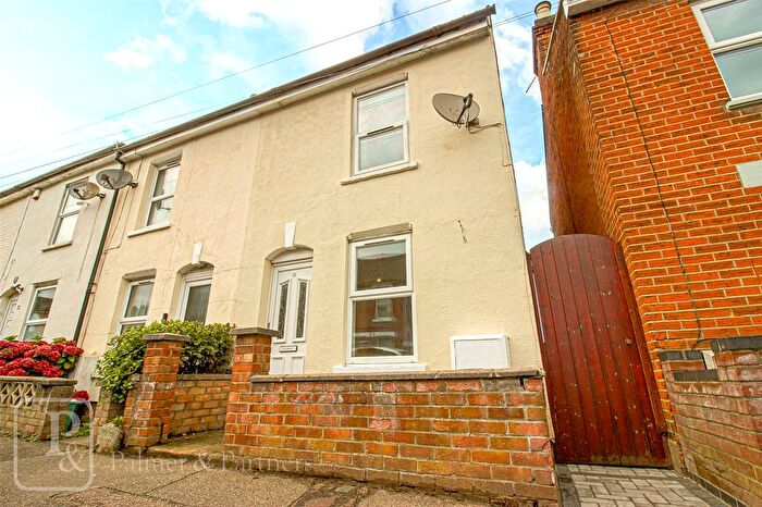 2 Bedroom End Of Terrace House To Rent In Kendall Road, Colchester, Essex, CO1