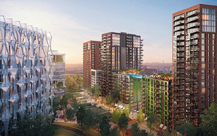 3 Bedroom Flat For Sale In Viaduct Gardens, London, SW11