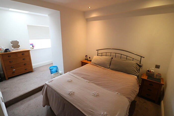 2 Bedroom Apartment To Rent In Apartment The Academy, - George Street, HU1