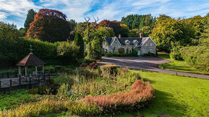 7 Bedroom Farmhouse For Sale In Culmhead, Taunton, TA3