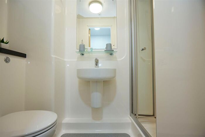 1 Bedroom Flat To Rent In Havannah Street, Glasgow, G4