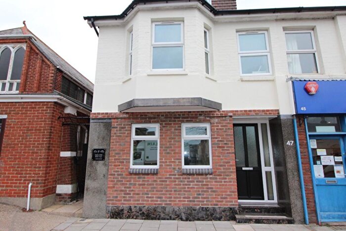 1 Bedroom Flat To Rent In Bargates, Christchurch, Dorset, BH23