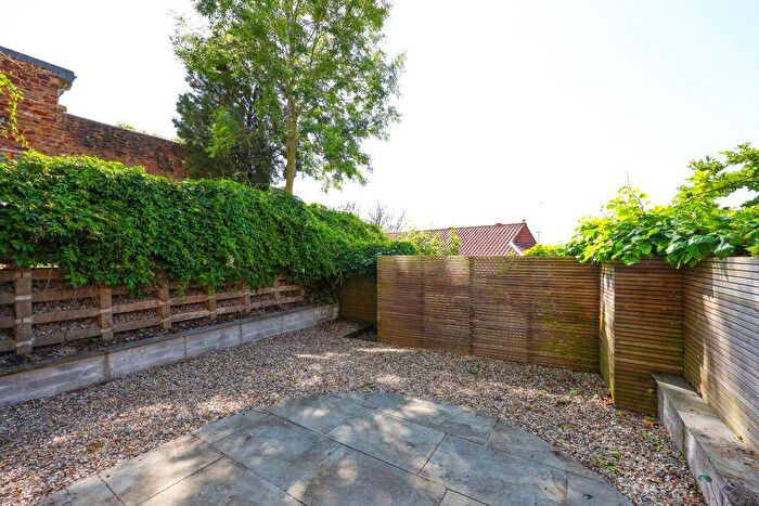 1 Bedroom Apartment For Sale In Ambrose Road | Cliftonwood, BS8 - Photo 3