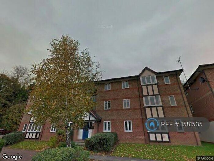 2 Bedroom Flat To Rent In Fallow Rise, Hertford, SG13