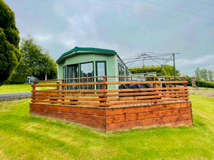 Park Home For Sale In Howey, Llandrindod Wells, LD1