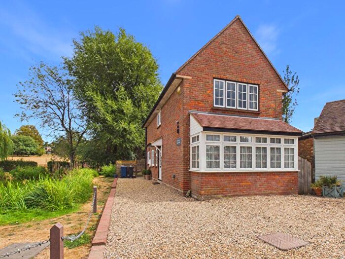 2 Bedroom Detached House For Sale In High Street, Chalfont St. Giles, Buckinghamshire, HP8