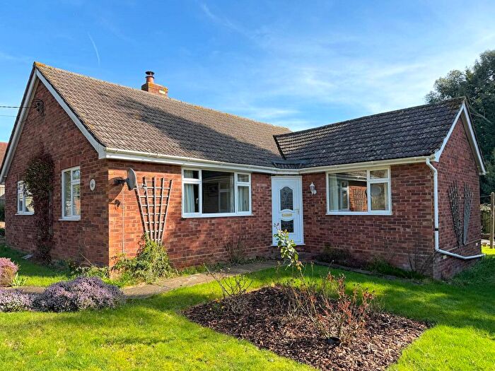 3 Bedroom Bungalow For Sale In Fox Street, Ardleigh, Colchester, Essex, CO7