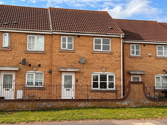 3 Bedroom Property To Rent In Cheddon Road, Taunton, TA2