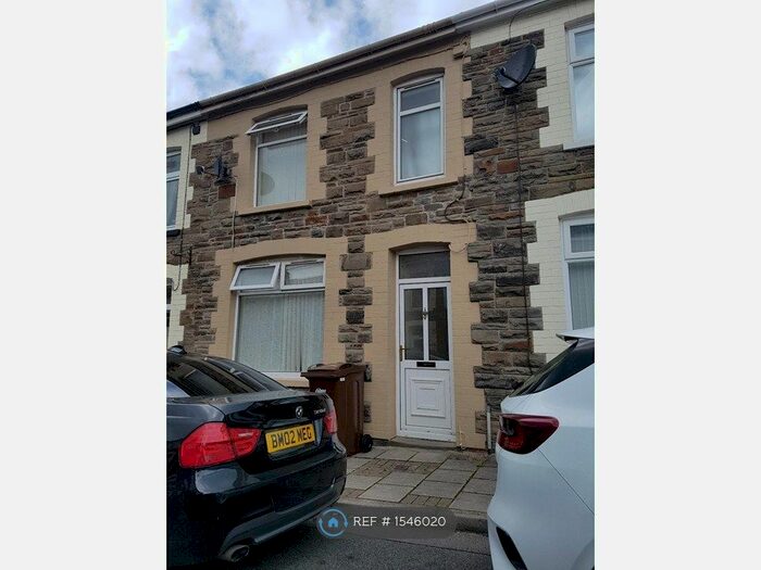3 Bedroom Terraced House To Rent In St Anns Street, Gilfach, Bargoed, CF81