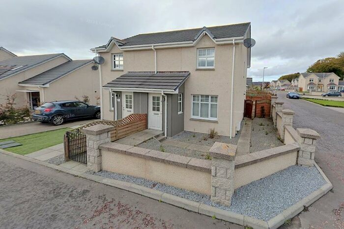 3 Bedroom Semi-Detached House For Sale In , Meadow Walk, Mintlaw, Peterhead, AB42