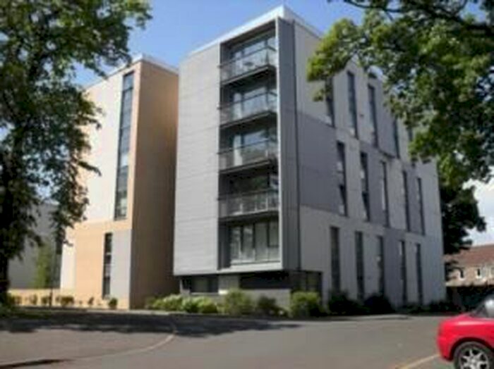 2 Bedroom Flat To Rent In Brabloch Park, Paisley PA3