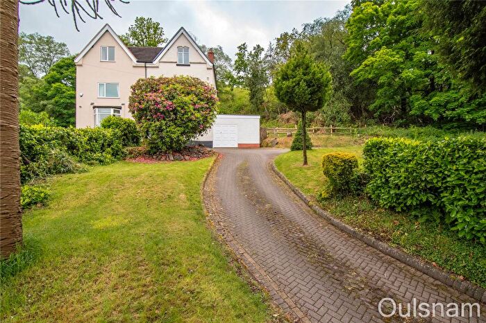 4 Bedroom Semi-Detached House For Sale In Leach Green Lane, Rednal, Birmingham, West Midlands, B45