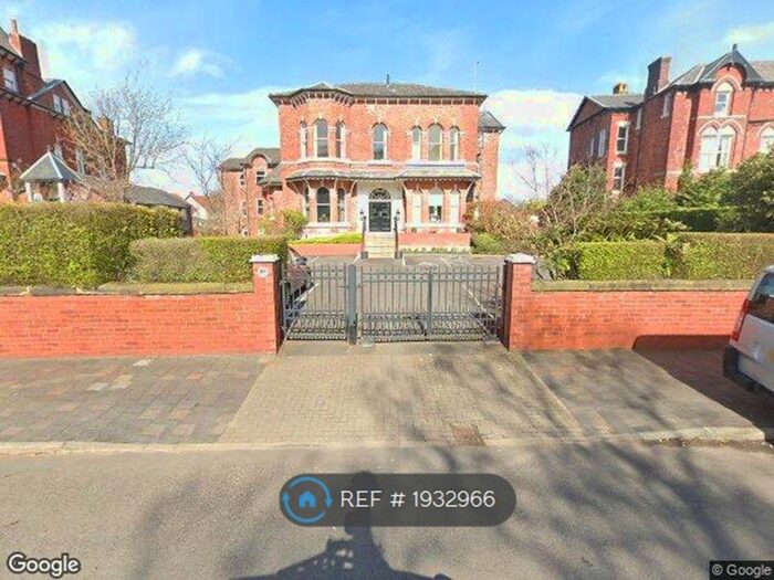 2 Bedroom Flat To Rent In Westdene, Southport, PR9