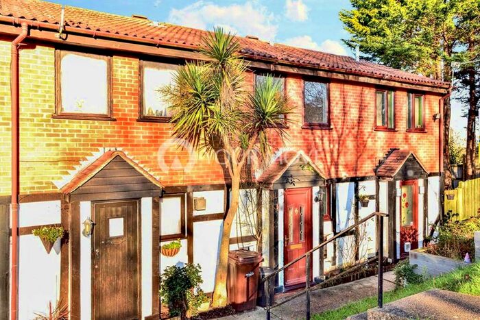 2 Bedroom Terraced House To Rent In Goose Close, Chatham, Kent, ME5