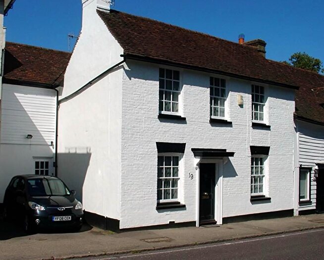 2 Bedroom Property For Sale In High Street, Elstree, Borehamwood, WD6