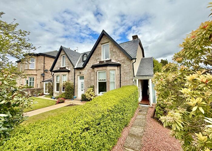 3 Bedroom Apartment For Sale In A East Princes Street, Helensburgh, G84