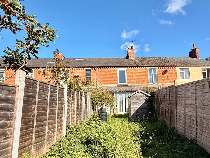 3 Bedroom Property To Rent In Glendon Road, Rothwell, Kettering, NN14