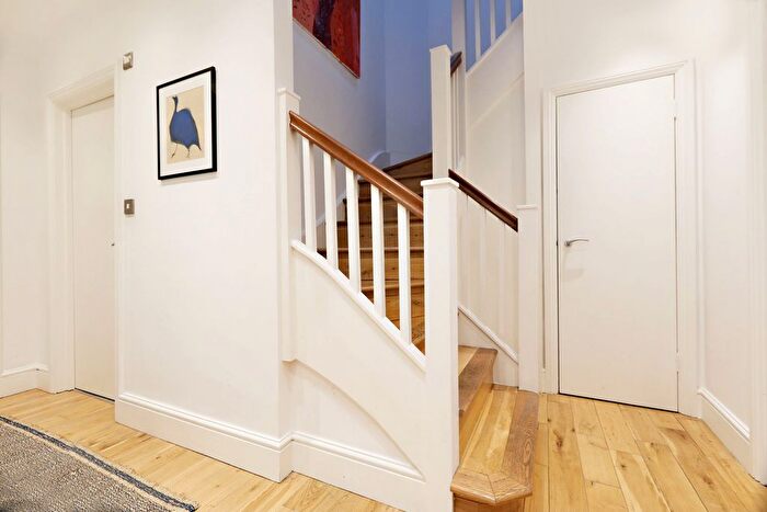 2 Bedroom Flat For Sale In Oval Mansions, Kennington Oval, London, SE11