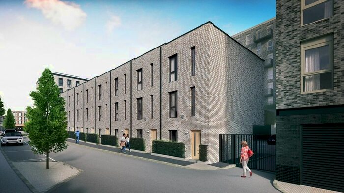 3 Bedroom Town House To Rent In North Star Drive, Salford, M3