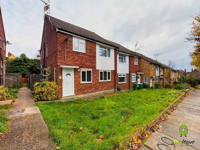 2 Bedroom Maisonette To Rent In Briary Court, Sidcup, DA14