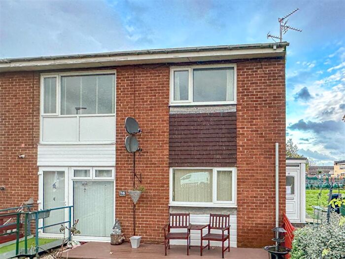 2 Bedroom Apartment For Sale In Blenheim Drive, Bedlington, NE22