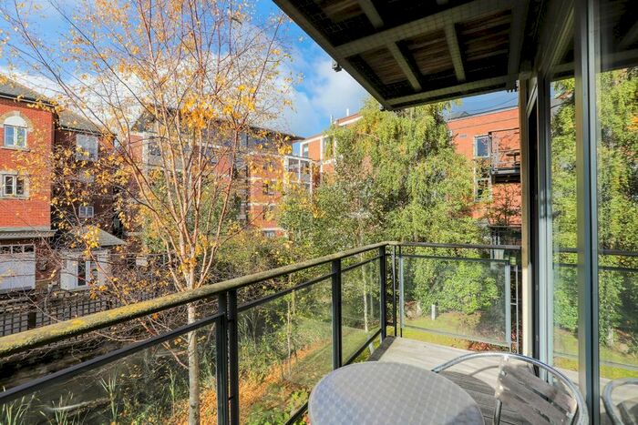 1 Bedroom Flat To Rent In The Stream Edge, City Centre, OX1